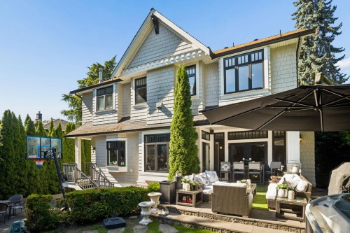 5562 Crown Street, Vancouver, BC 