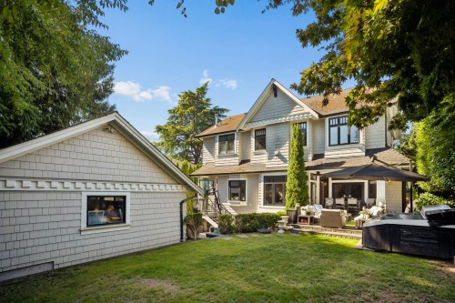 5562 Crown Street, Vancouver, BC 