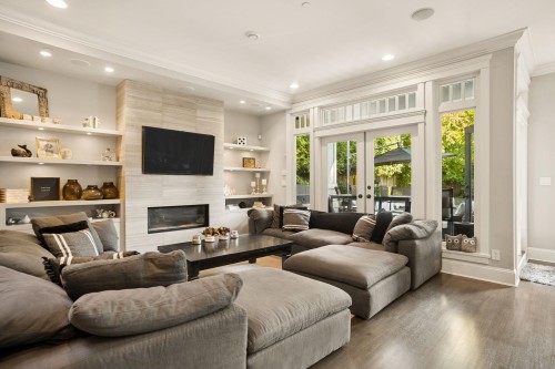 5562 Crown Street, Vancouver, BC 