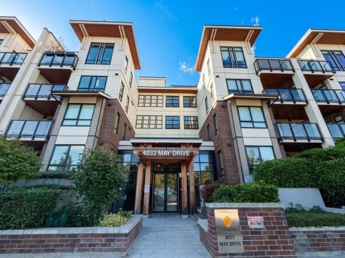 129-4033 May Drive, Richmond, BC 