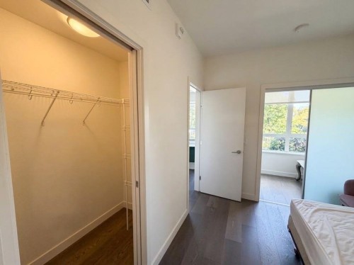 129-4033 May Drive, Richmond, BC 