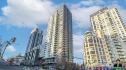 2809-5515 Boundary Road Vancouver, BC V5R 0E3