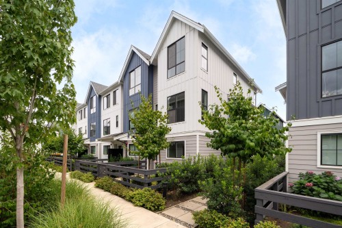58-488 Furness Street  New Westminster, BC V3M 0M1