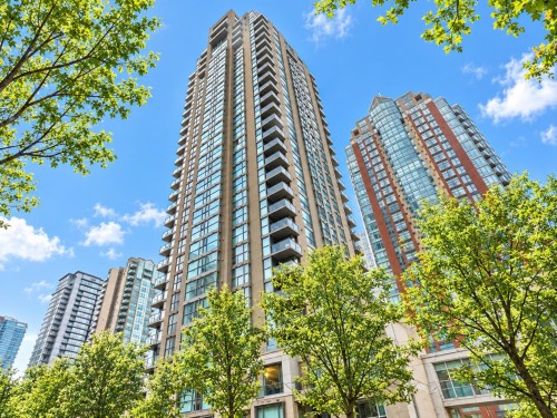 2607-928 Richards Street  Vancouver, BC V6B 6P6