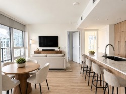 2008-2135 Springer Avenue Burnaby, BC V5B 0C1