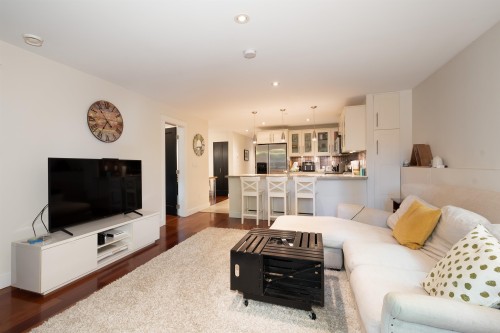 1931 7Th Avenue E, Vancouver, BC 