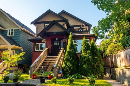 1931 7Th Avenue E, Vancouver, BC 