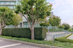 1582 Homer Mews Vancouver, BC V6Z 0A6