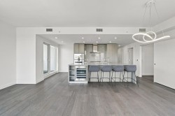 502-4908 Cambie Street Vancouver, BC V5Z 0K1