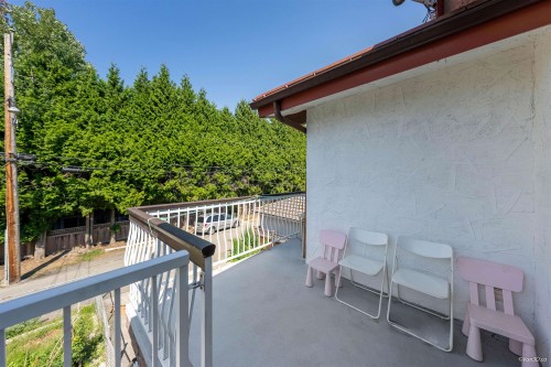 2537 27Th Avenue E, Vancouver, BC 
