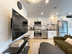 Basement Suite-7986 Rosewood Street Burnaby, BC V5E 2H3