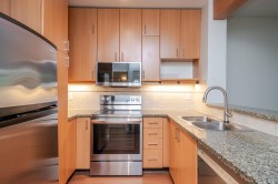 204-580 Raven Woods Drive North Vancouver, BC V7G 2T2