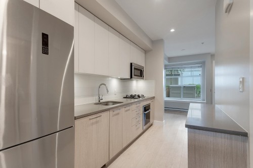13-5152 Canada Way, Burnaby, BC 