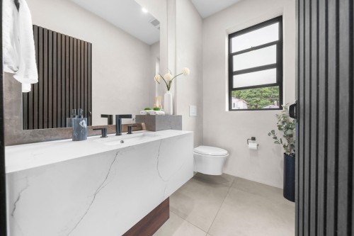5027 Inverness Street, Vancouver, BC 