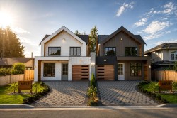 4459 46a Street  Ladner, BC V4K 2M4