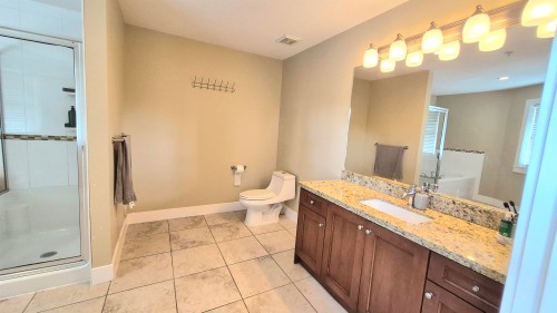 23-22977 116 Avenue, Maple Ridge, BC 