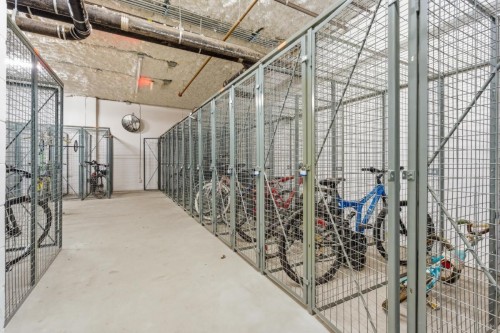 319-4818 Eldorado Mews, Vancouver, BC 