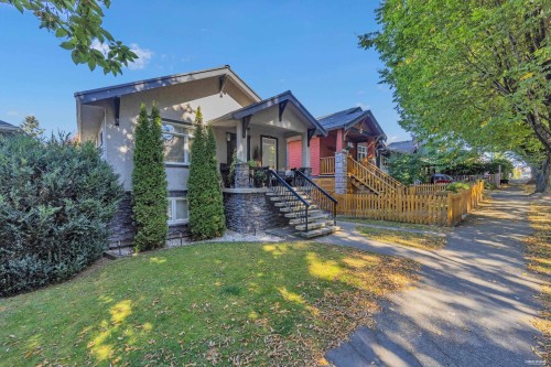 2317 Graveley Street, Vancouver, BC 
