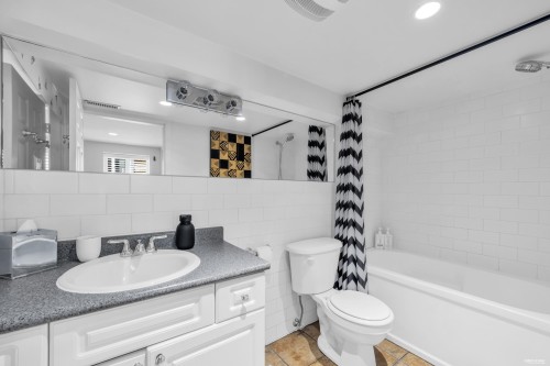 2317 Graveley Street, Vancouver, BC 
