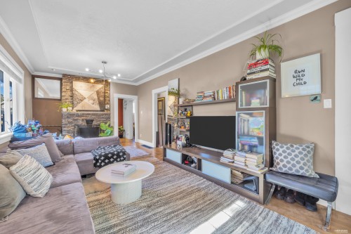 2317 Graveley Street, Vancouver, BC 