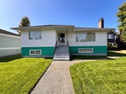 7895 Elliott Street Vancouver, BC V5S 2P1