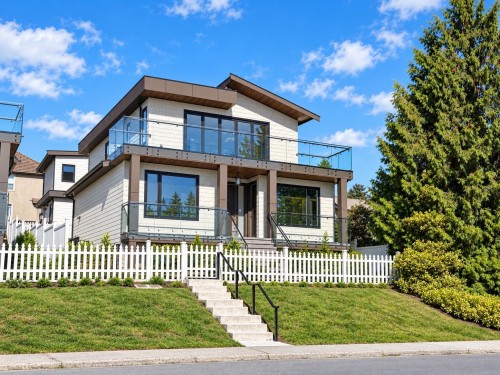 217 E Eighth Avenue  New Westminster, BC V3L 4K1