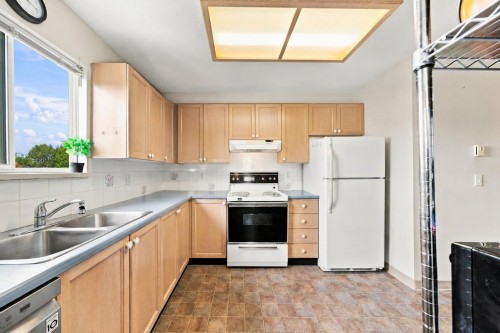 305-8751 General Currie Road, Richmond, BC 