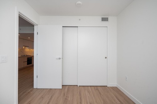 3807-2135 Springer Avenue, Burnaby, BC 