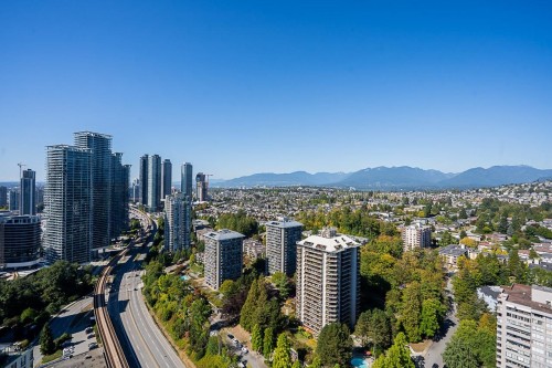 3807-2135 Springer Avenue, Burnaby, BC 