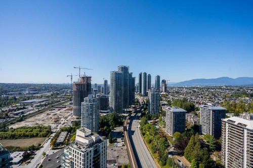 3807-2135 Springer Avenue, Burnaby, BC 