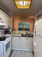 2736 Atlin Place Coquitlam, BC V3C 5T2