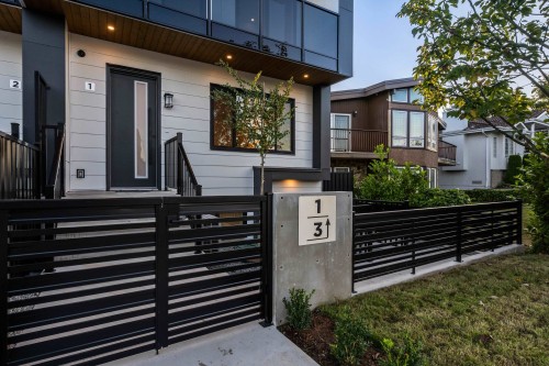 3-3940 Eton Street, Burnaby, BC 