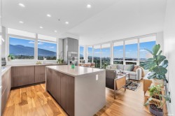 2001-1632 Lions Gate Lane North Vancouver, BC V7P 0E2