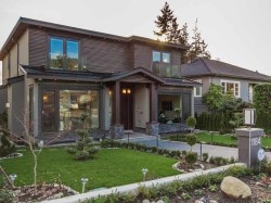 Lower Floor-1184 Kings Avenue West Vancouver, BC V7T 2C3