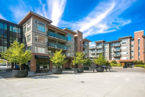 301-1673 Lloyd Avenue  North Vancouver, BC V7P 0A9