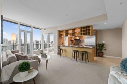 3104-833 Seymour Street Vancouver, BC V6B 0G4