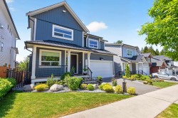 11217 250b Street Maple Ridge, BC V2W 0K6