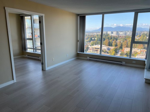 1702-5068 Kwantlen Street  Richmond, BC V6X 4K4