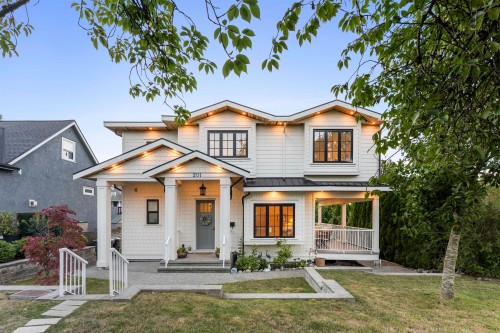201 Osborne Avenue  New Westminster, BC V3L 1Y7