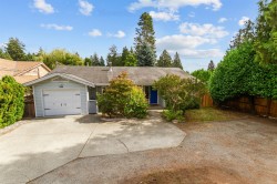 866 56 Street Delta, BC V4L 2L7