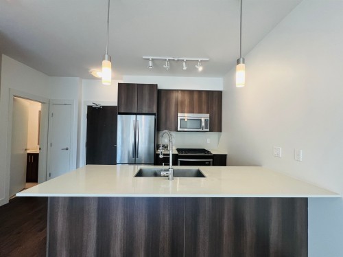 416-7058 14th Avenue , Burnaby, BC V3N 0E6 2