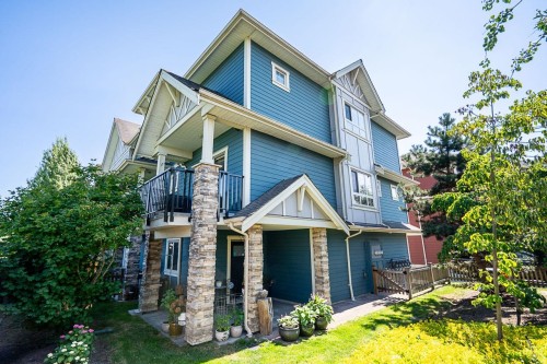 32-843 Ewen Avenue, New Westminster, BC 
