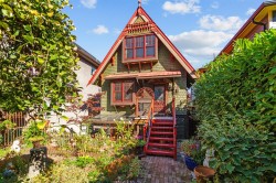 1663 Adanac Street  Vancouver, BC V5L 2C7