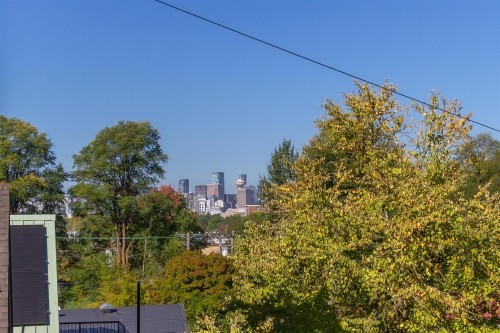 1663 Adanac Street, Vancouver, BC 