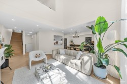 3460 Amberly Place  Vancouver, BC V5S 4P9