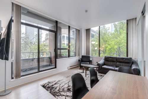 201-1010 Howe Street , Vancouver, BC V6Z 1P5 2