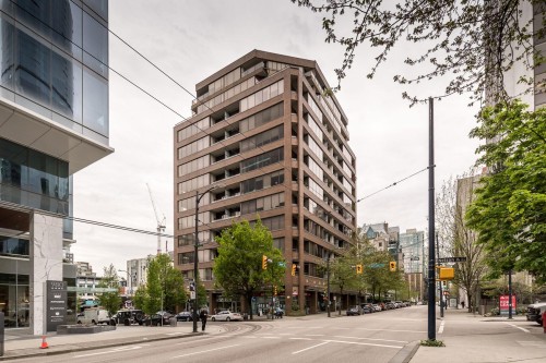 201-1010 Howe Street , Vancouver, BC V6Z 1P5 3