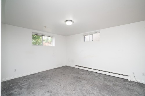2948 Grant Street, Vancouver, BC 