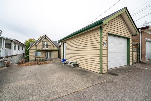 2948 Grant Street, Vancouver, BC 