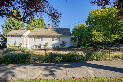 505 Penticton Street N, Vancouver, BC 